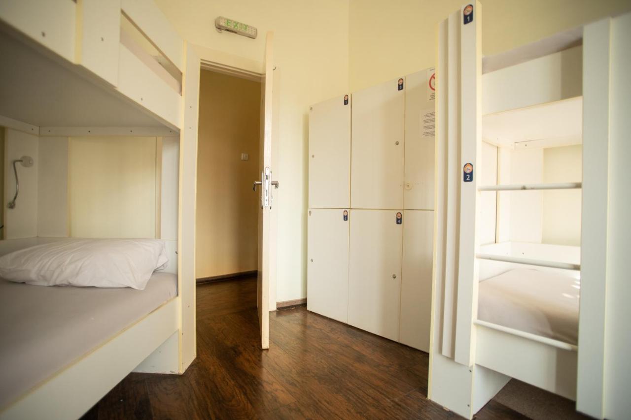 All In Hostel Belgrade Exterior photo